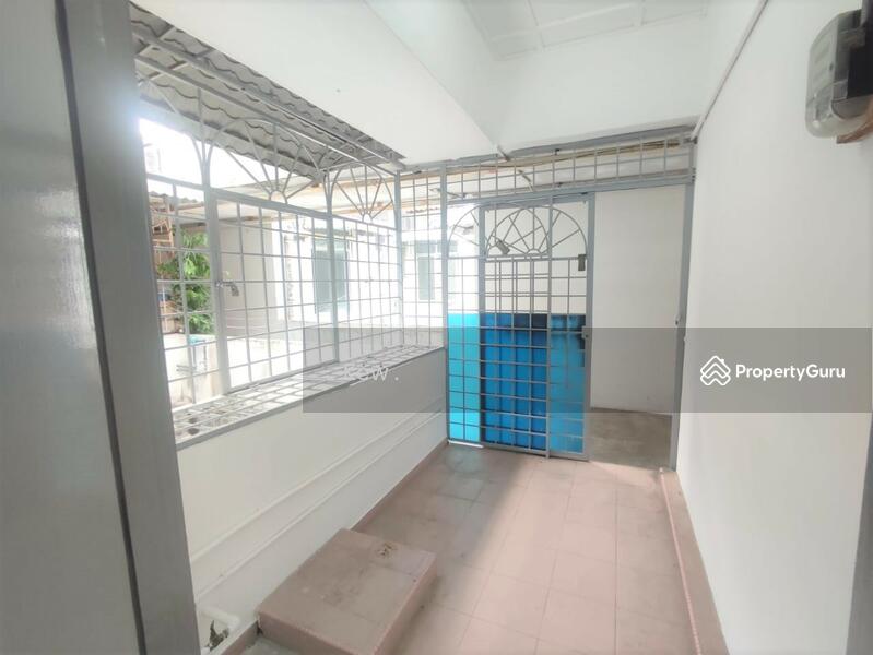 Untuk Dijual - Bustan Shamelin