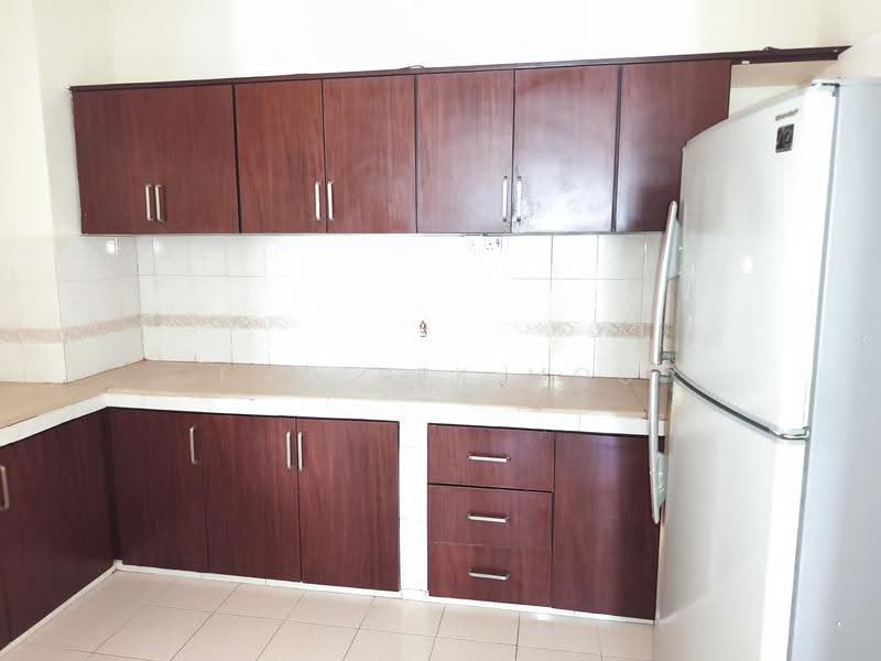 Pangsapuri untuk Dijual di Idaman Putera - Foo Sek Mou - Kitchen - PropertyGuru.com.my