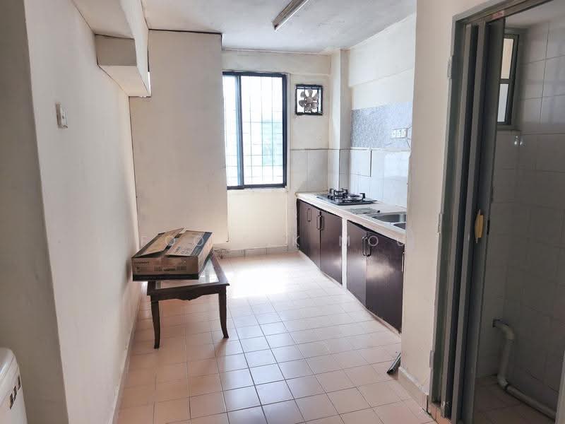 Pangsapuri untuk Dijual di Idaman Putera - Foo Sek Mou - Kitchen - PropertyGuru.com.my