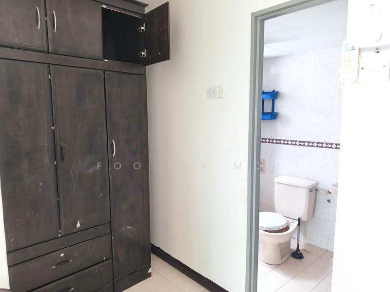 Pangsapuri untuk Dijual di Idaman Putera - Foo Sek Mou - Bathroom - PropertyGuru.com.my