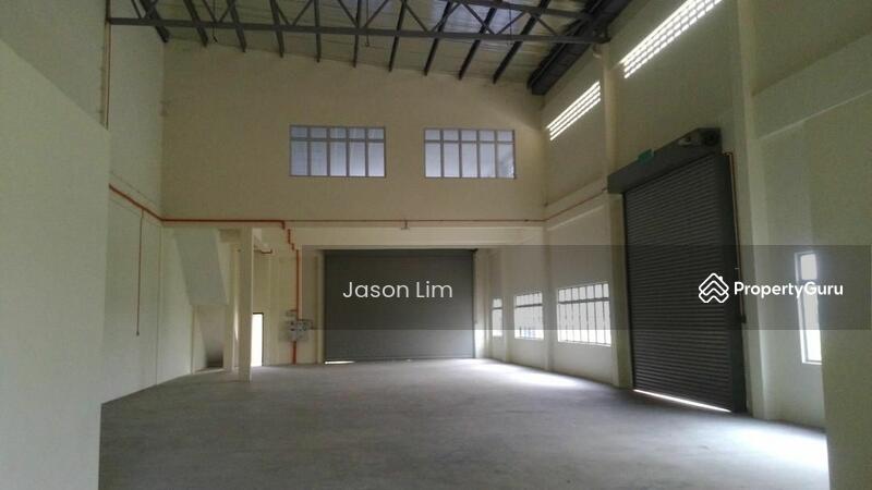 Untuk Dijual - Semi-D factory at Bukit Kemuning