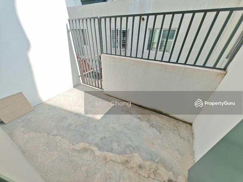 3-storey Terraced House for Sale in Semenyih (Selangor) - Mac Chong - PropertyGuru.com.my
