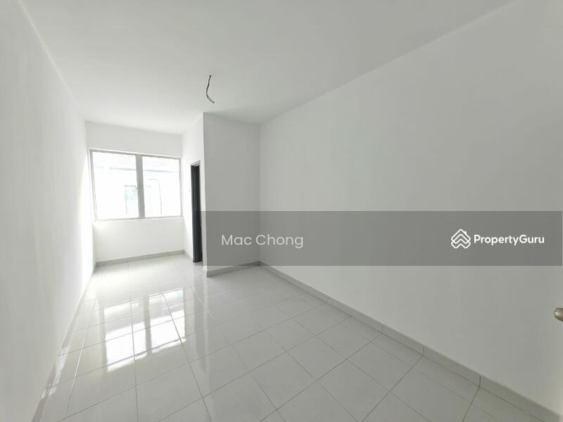 3-storey Terraced House for Sale in Semenyih (Selangor) - Mac Chong - PropertyGuru.com.my