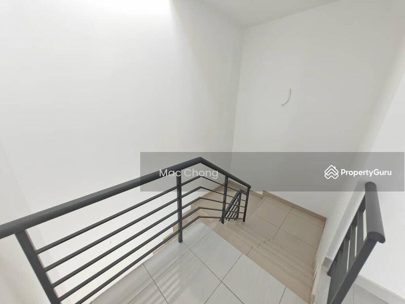3-storey Terraced House for Sale in Semenyih (Selangor) - Mac Chong - PropertyGuru.com.my