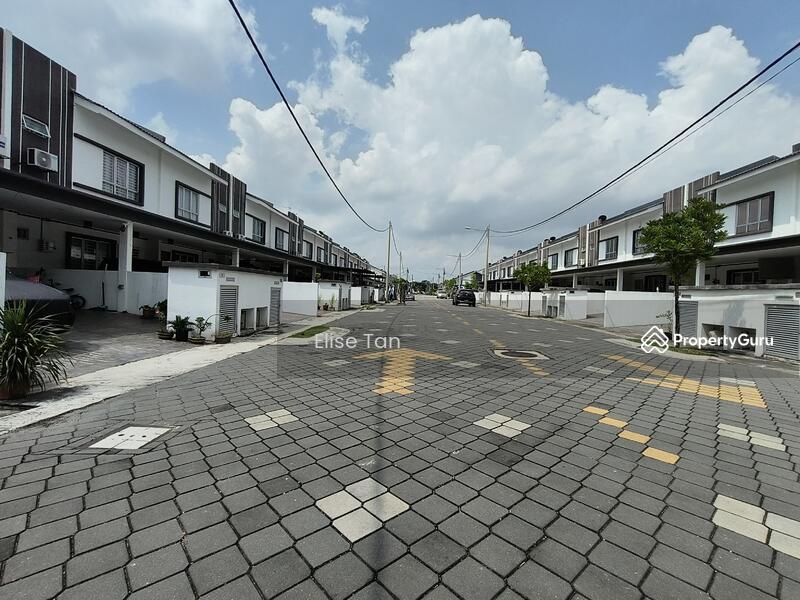 2-storey Terraced House for Sale in Bandar Puncak Alam (Puncak Alam) - Elise Tan - PropertyGuru.com.my
