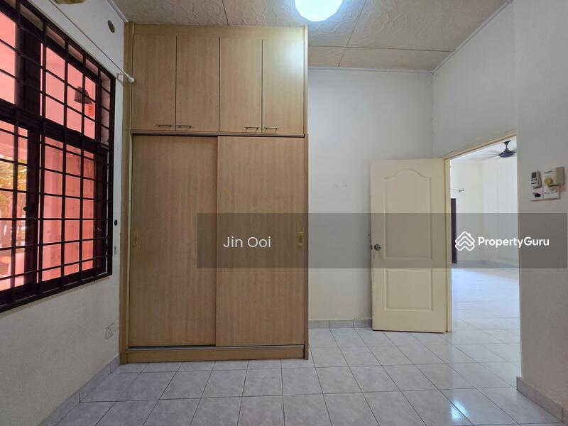 Seksyen 4 untuk Untuk Dijual - RM 1,350,000, Mac 2026 - PropertyGuru.com.my