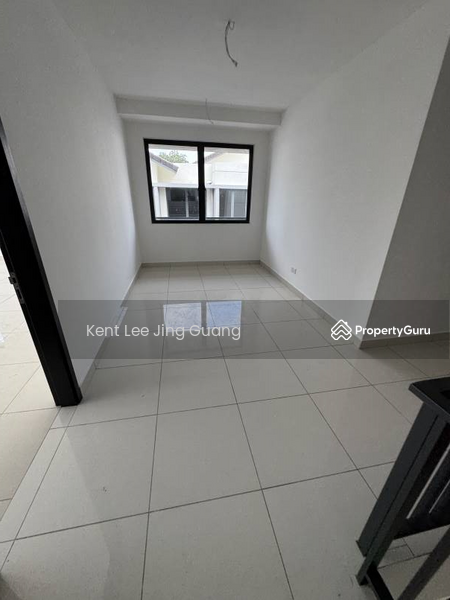 Untuk Dijual - New launch Semi D project Sungai Buloh City center completed