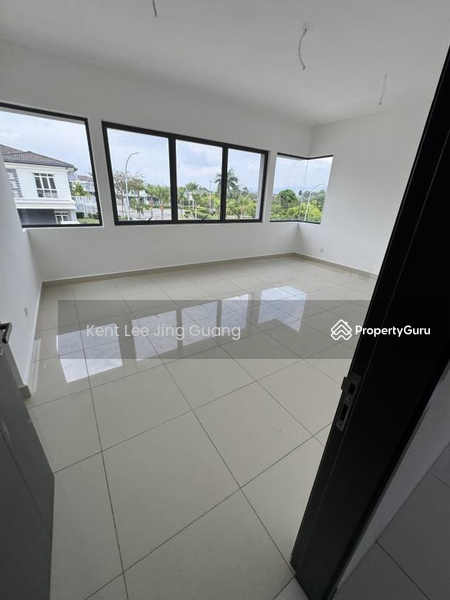 Untuk Dijual - New launch Semi D project Sungai Buloh City center completed