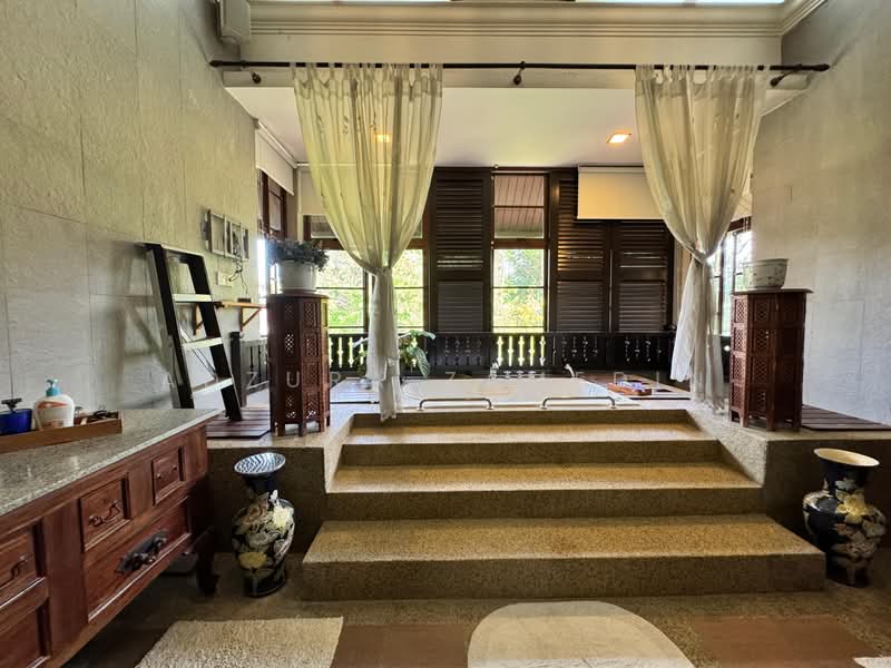 Bungalow for Sale in Country Heights (Kajang) - Adzura Zamedin - PropertyGuru.com.my