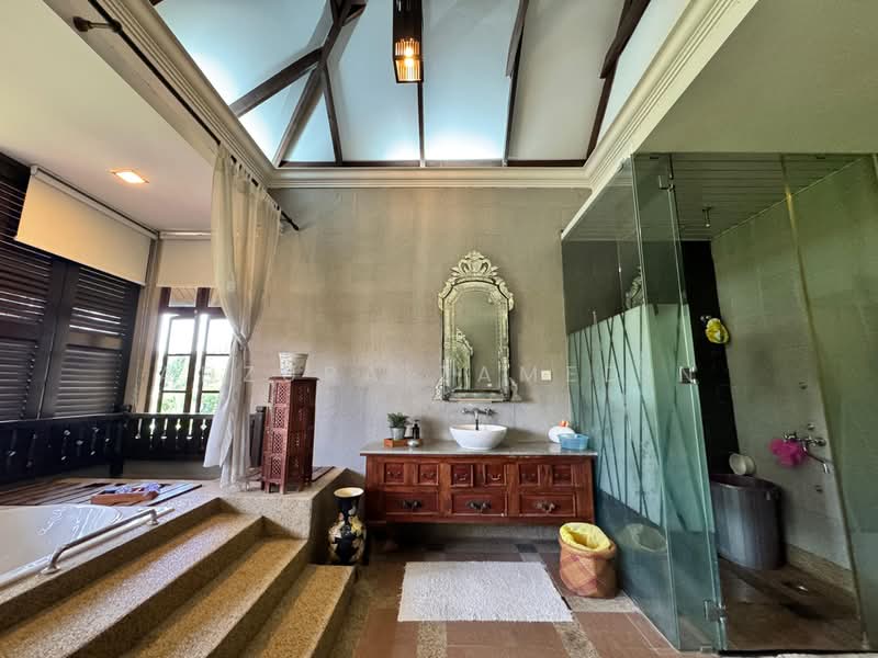 Bungalow for Sale in Country Heights (Kajang) - Adzura Zamedin - PropertyGuru.com.my