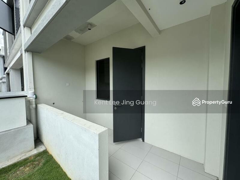 For Sale - [New Completed Project end 2025] Freehold Semi-D @ Amverton Hills