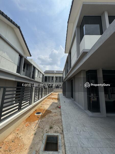 For Sale - [New Completed Project end 2025] Freehold Semi-D @ Amverton Hills