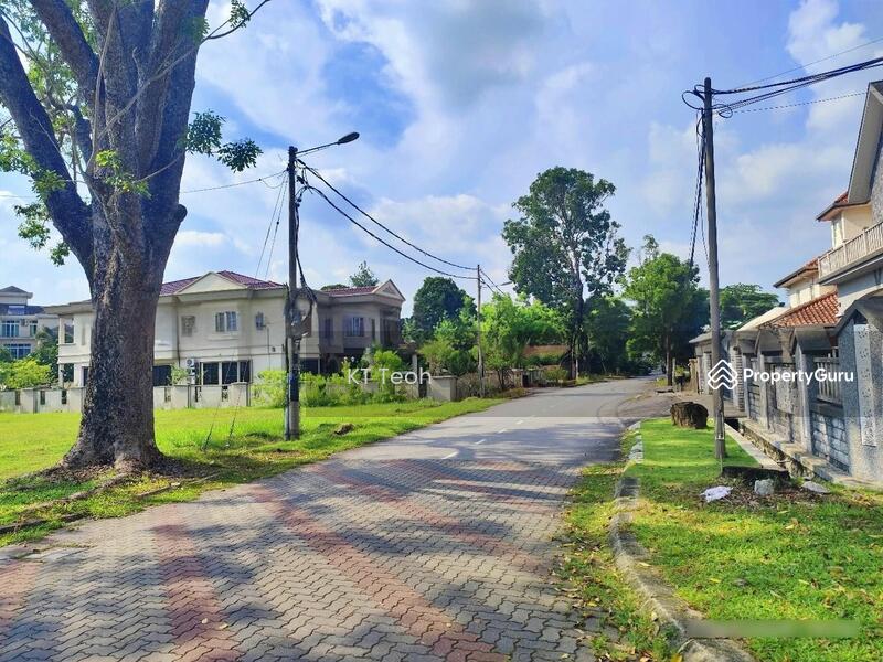 For Sale - Bungalow at Country Heights