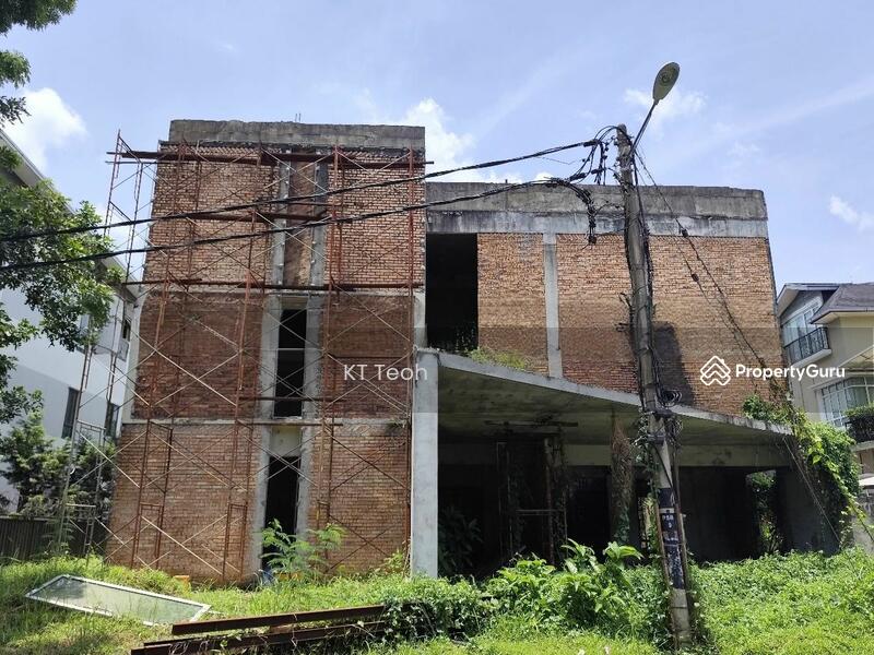 For Sale - Bungalow at Country Heights