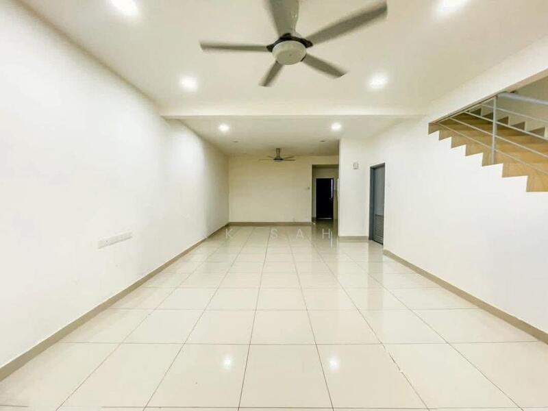 For Sale - (FULL LOAN + FACING OPEN) 2 STOREY TERRACE @ KASEH HEIGHTS