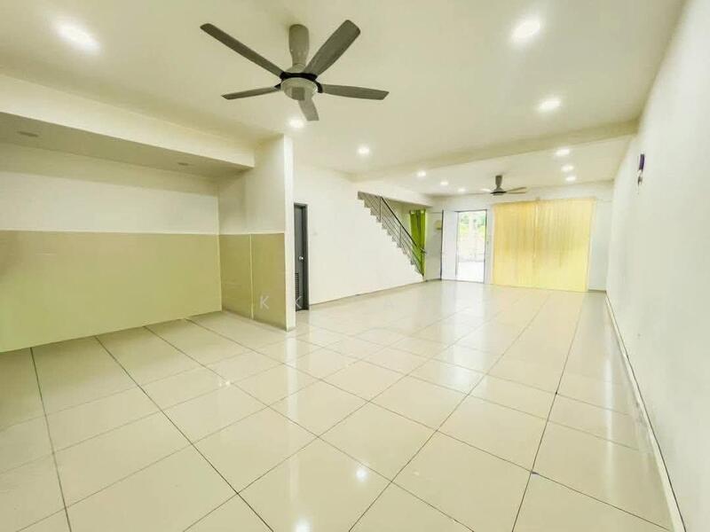 For Sale - (FULL LOAN + FACING OPEN) 2 STOREY TERRACE @ KASEH HEIGHTS