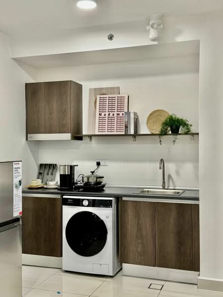 Servis Apartment untuk Disewa di Lakeview Suites @ Edumetro - Hailey Ho - PropertyGuru.com.my