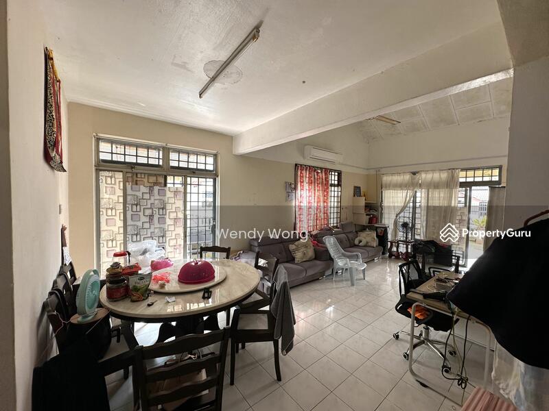 Untuk Dijual - Taman Megah Ria