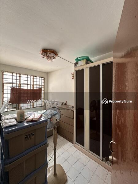 Untuk Dijual - Taman Megah Ria