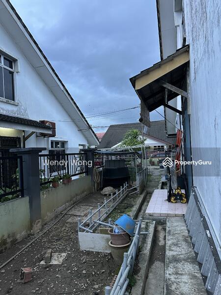 Untuk Dijual - Taman Megah Ria