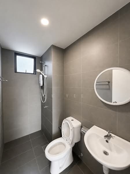 Servis Apartment untuk Disewa di Majestic Maxim - CK Yee - Bathroom - PropertyGuru.com.my