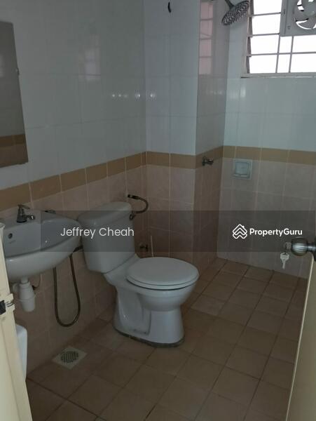 Pangsapuri untuk Dijual di D'shire Villa - Jeffrey Cheah - PropertyGuru.com.my