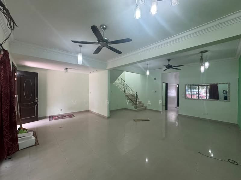 Rumah Teres 2 Tingkat untuk Dijual di Bandar Dato Onn (Tebrau) - Ming Yeap - Living Room - PropertyGuru.com.my