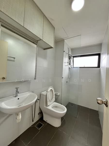 Service Residence for Rent at Sk One Residence - Joanne Leong - Bathroom - PropertyGuru.com.my