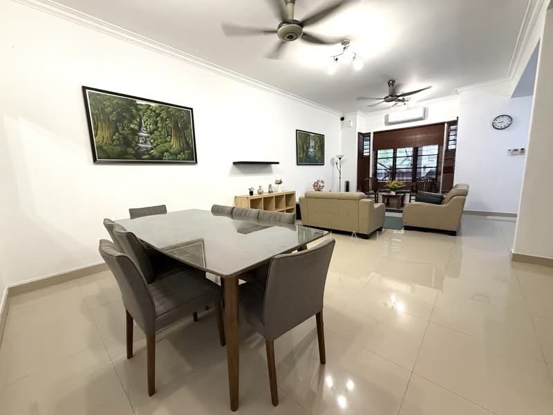 Terraced House for Rent in Alam Impian (Shah Alam) - Eda Zainal - Living Room - PropertyGuru.com.my