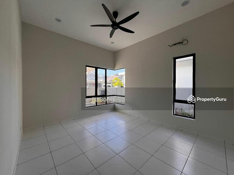 For Sale - Bungalow at Taman Satu Krubong