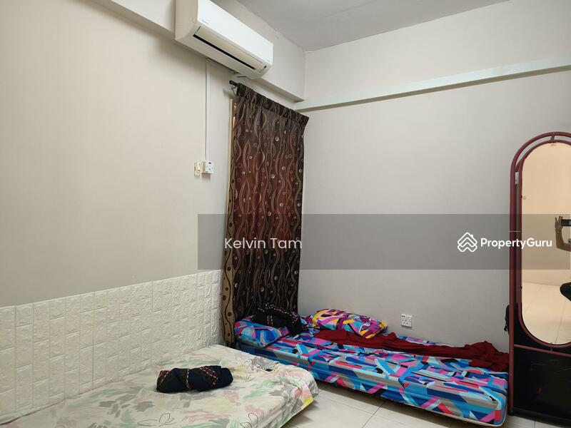 Untuk Dijual - Pulau Melaka