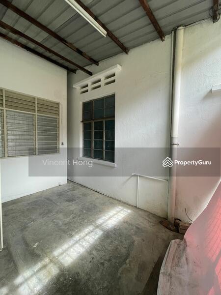For Rent - Macalister road