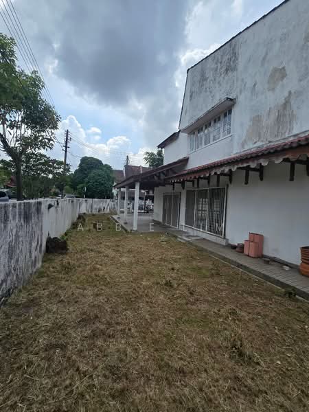 Rumah Berkembar untuk Dijual di SS19 (Subang Jaya) - Abbie Lim - Exterior - PropertyGuru.com.my