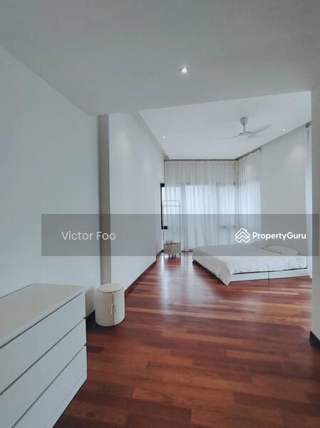 Untuk Dijual - Sapphire Paradigm