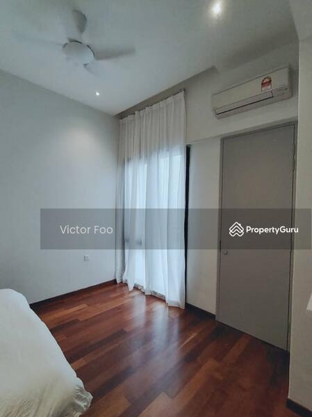 Untuk Dijual - Sapphire Paradigm