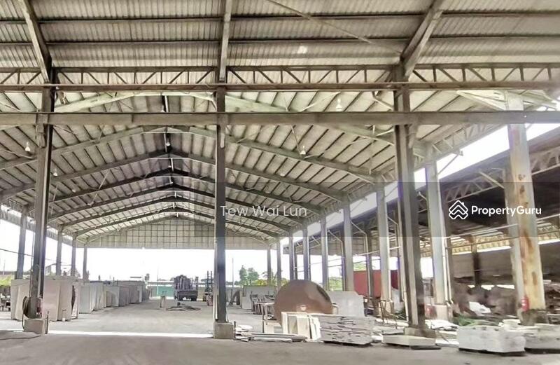 Untuk Disewa - Warehouse For Rent At Simpang Pulai