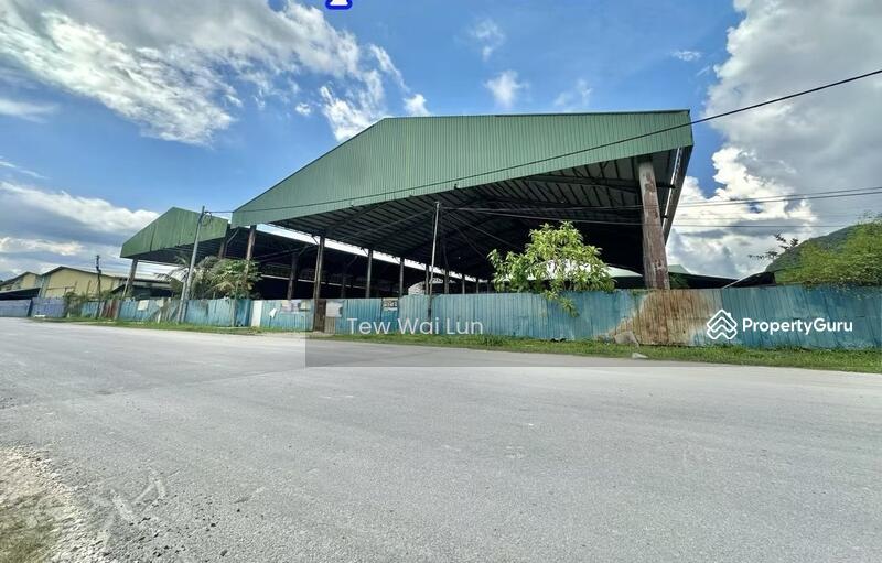 Untuk Disewa - Warehouse For Rent At Simpang Pulai