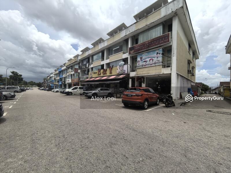 For Sale - Taman Daya Jalan Pinang