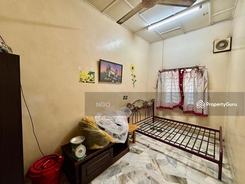 Untuk Dijual - Single Storey Terrace House Taman Sri Indah Parit Raja
