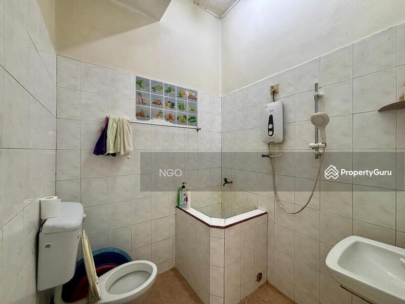 Untuk Dijual - Single Storey Terrace House Taman Sri Indah Parit Raja
