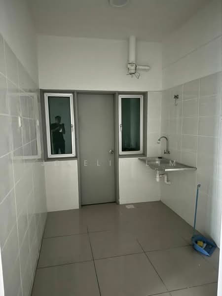 Servis Apartment untuk Dijual di Silk Residence - Jocelin Lim - Kitchen - PropertyGuru.com.my