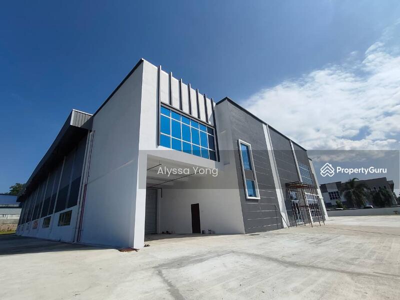 For Sale - Taman Perindustrian Ulu Choh, 80350 Pekan Nanas,