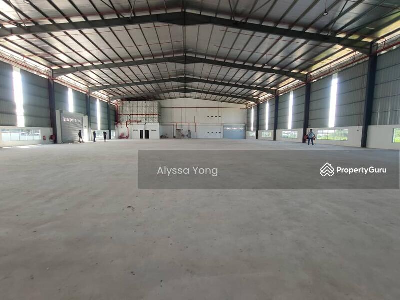 For Sale - Taman Perindustrian Ulu Choh, 80350 Pekan Nanas,