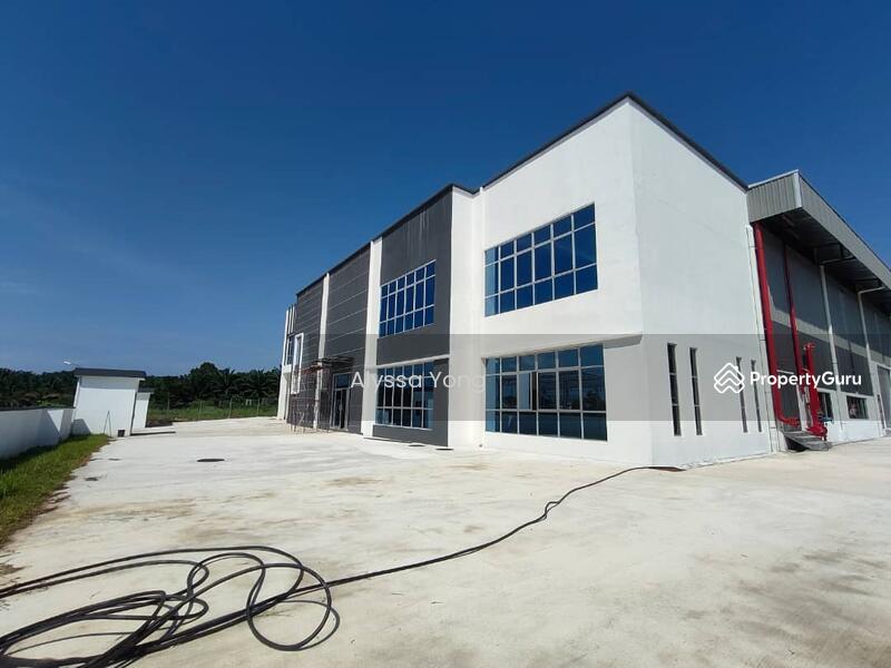 For Sale - Taman Perindustrian Ulu Choh, 80350 Pekan Nanas,