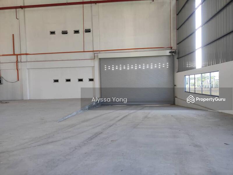 For Sale - Taman Perindustrian Ulu Choh, 80350 Pekan Nanas,