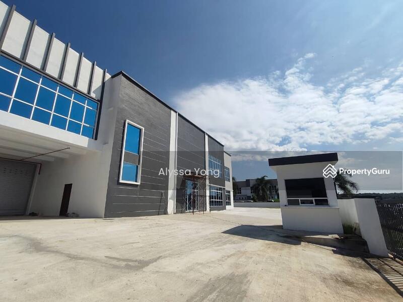 For Sale - Taman Perindustrian Ulu Choh, 80350 Pekan Nanas,