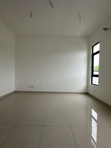 Bungalow for Sale in Alam Nusantara (Setia Alam) - Jess Tee - PropertyGuru.com.my