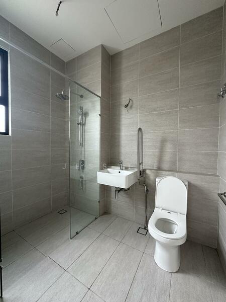 Bungalow for Sale in Alam Nusantara (Setia Alam) - Jess Tee - PropertyGuru.com.my