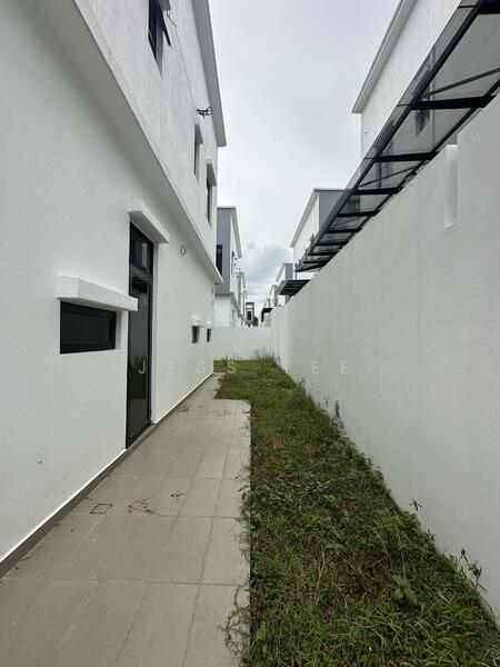Bungalow for Sale in Alam Nusantara (Setia Alam) - Jess Tee - PropertyGuru.com.my