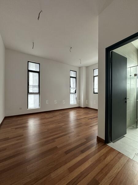 Bungalow for Sale in Alam Nusantara (Setia Alam) - Jess Tee - PropertyGuru.com.my